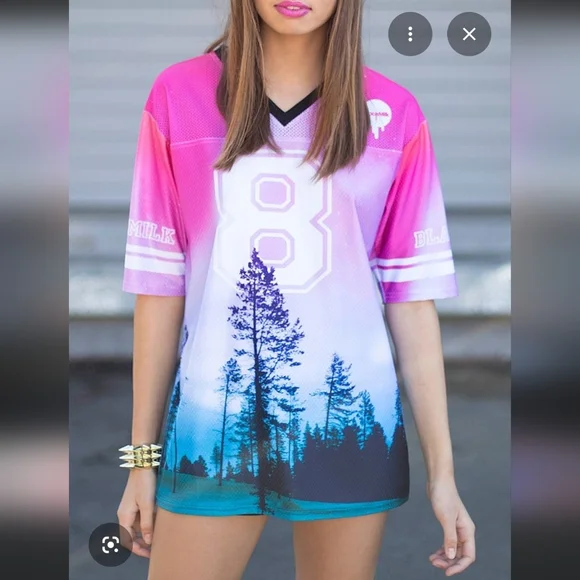 BlackMilk Medium Pink Aurora Sky Oversized Jersey Black Milk - Picture 1 of 6